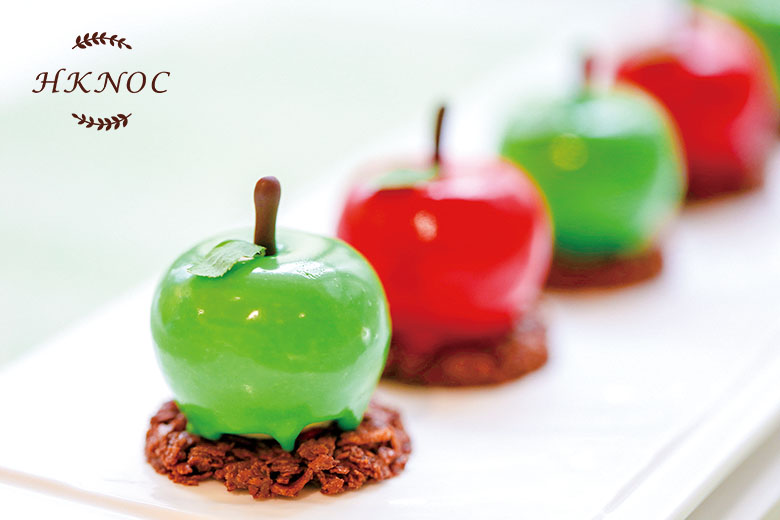 青蘋果慕斯配巧克力果仁脆片