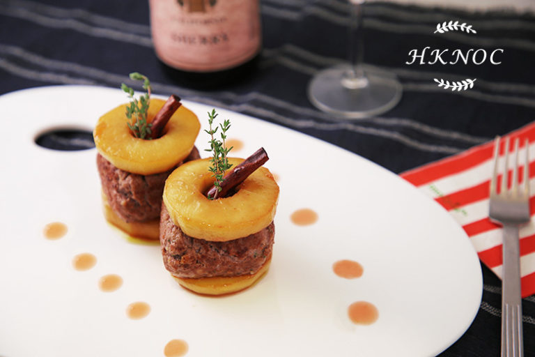 煎漢堡扒釀鴨肝配甜醋燉蘋果