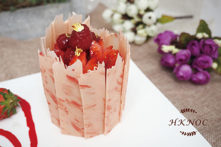 香檳熱情果慕絲配巧克力