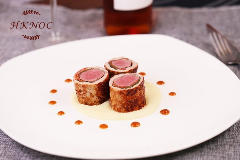 香煎澳洲羊柳卷配蕃茄羅勒2