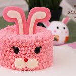 粉紅兔兔鮮果牛油忌廉蛋糕
