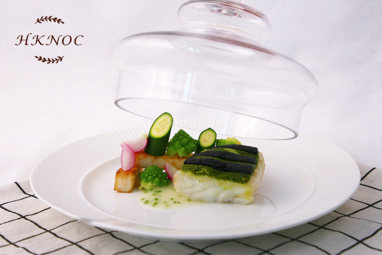 焗雙色香草酥配石斑魚柳