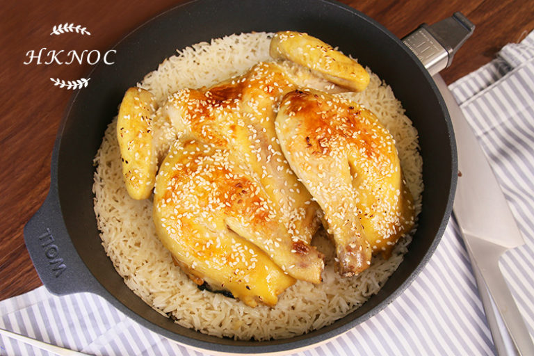 芝麻鹽焗雞配椰香飯​