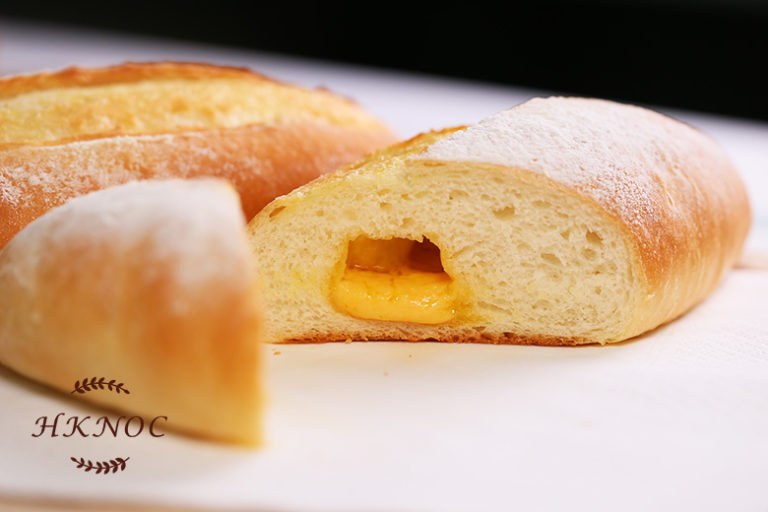 芝士牛油軟法包