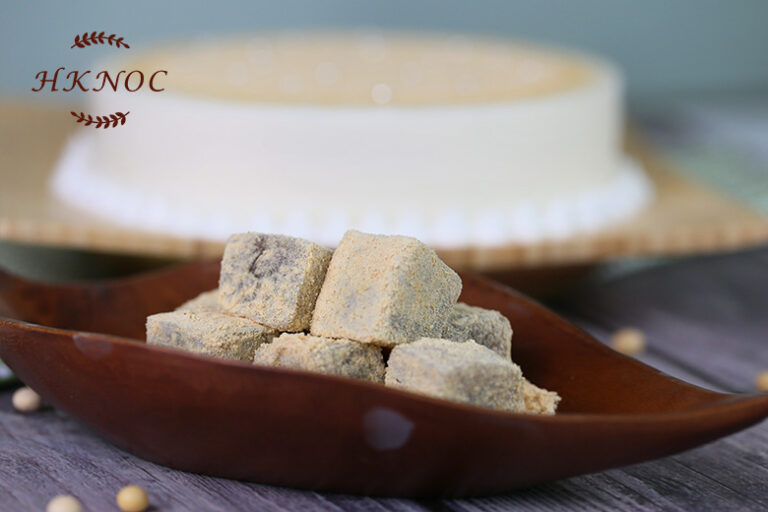 日式黃豆粉豆乳蛋糕配沖繩黑糖蕨餅