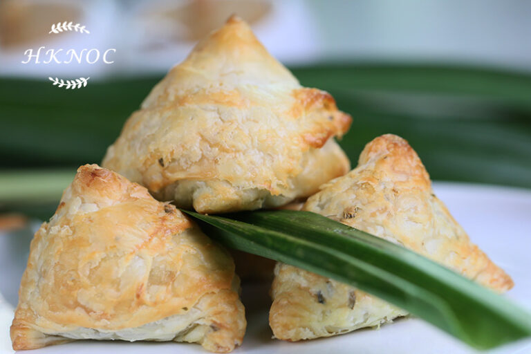 香辣千島醬大蝦多士拼牛肉咖哩角