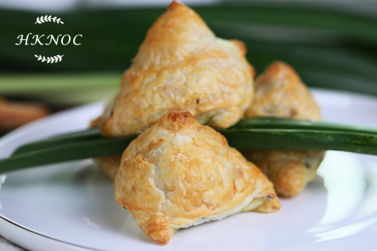 香辣千島醬大蝦多士拼牛肉咖哩角