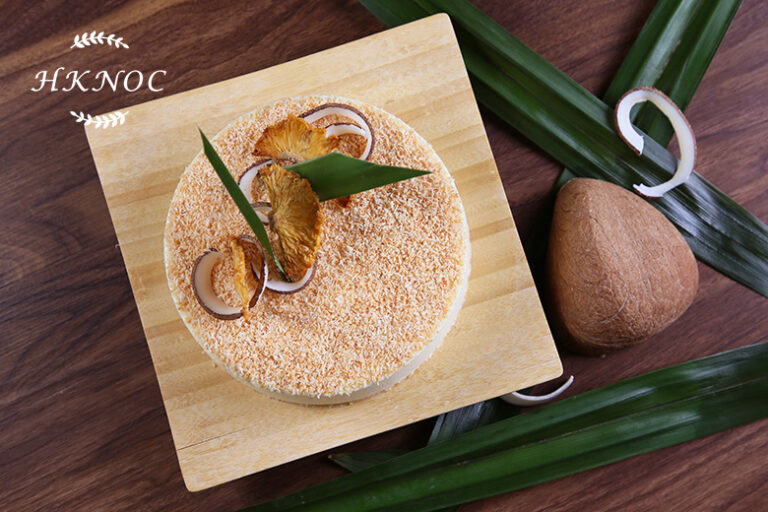 烘椰子菠蘿慕絲蛋糕