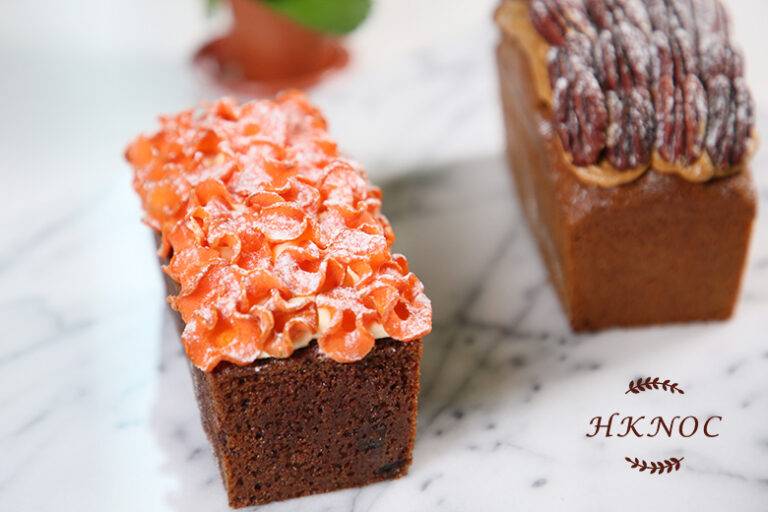 甘笋磅蛋糕配忌廉芝士餡&香蕉山合桃磅蛋糕配焦糖醬