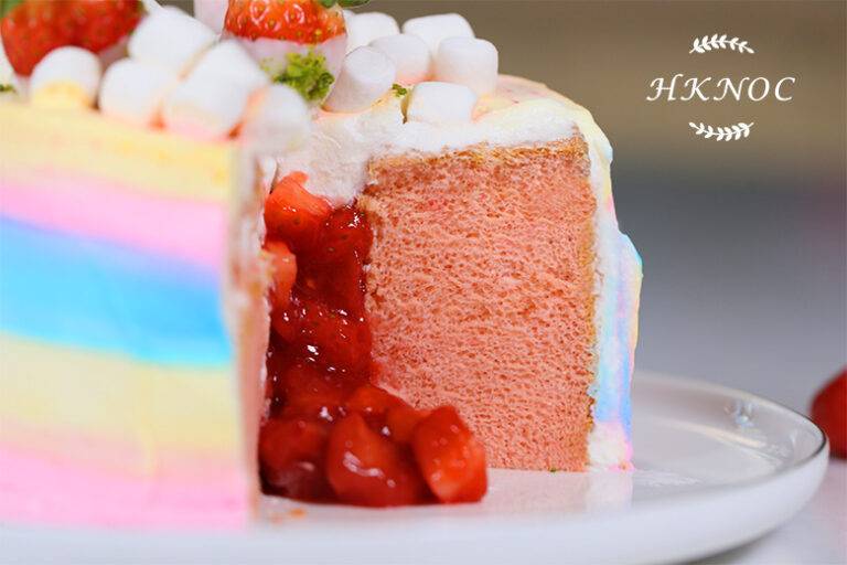 草莓彩虹蛋糕