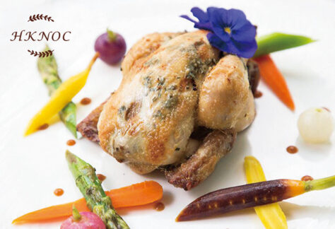 香草牛油燒雞配迷你蔬菜